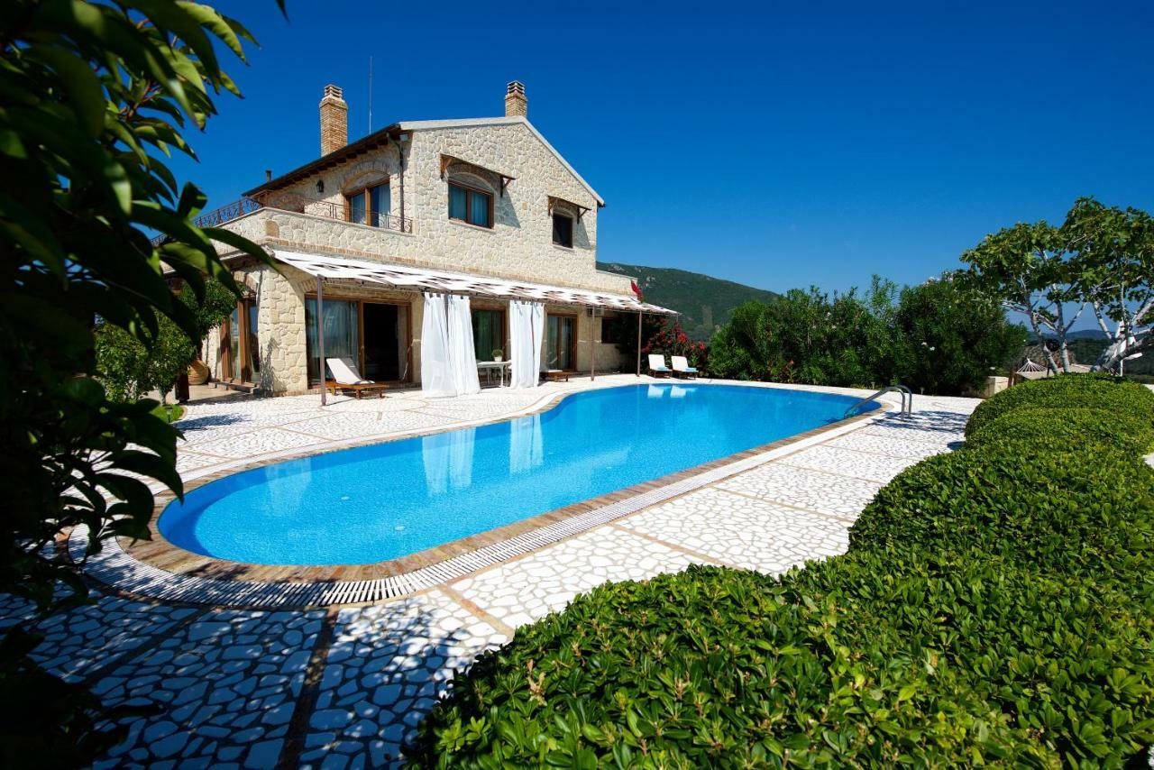 Villa Petrino Halikounas Exterior foto